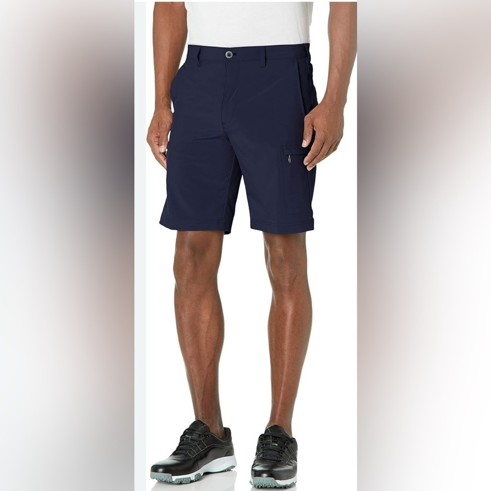 Men’s Navy Izod Golf Cargo Shorts, 34